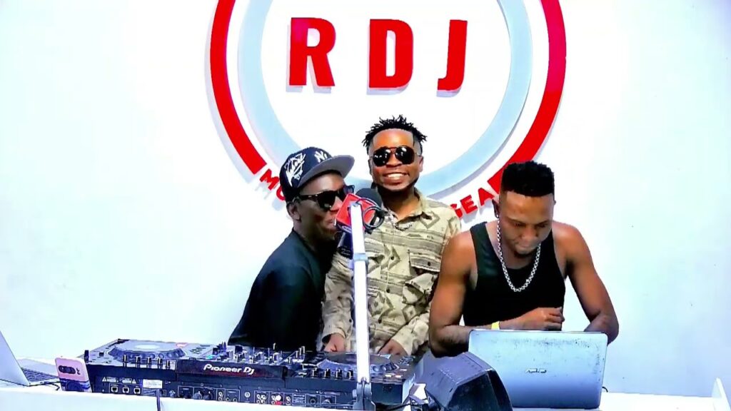 AUDIO | Dogo Mwala – Show Live Efm | Mp3 Download