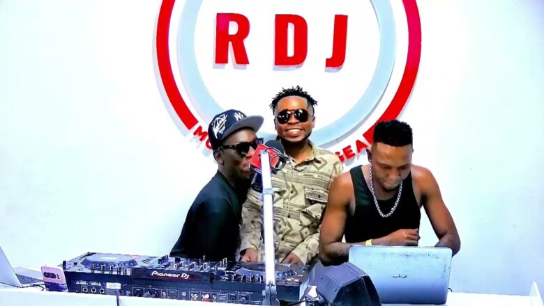 AUDIO | Dogo Mwala – Show Live Efm | Mp3 Download