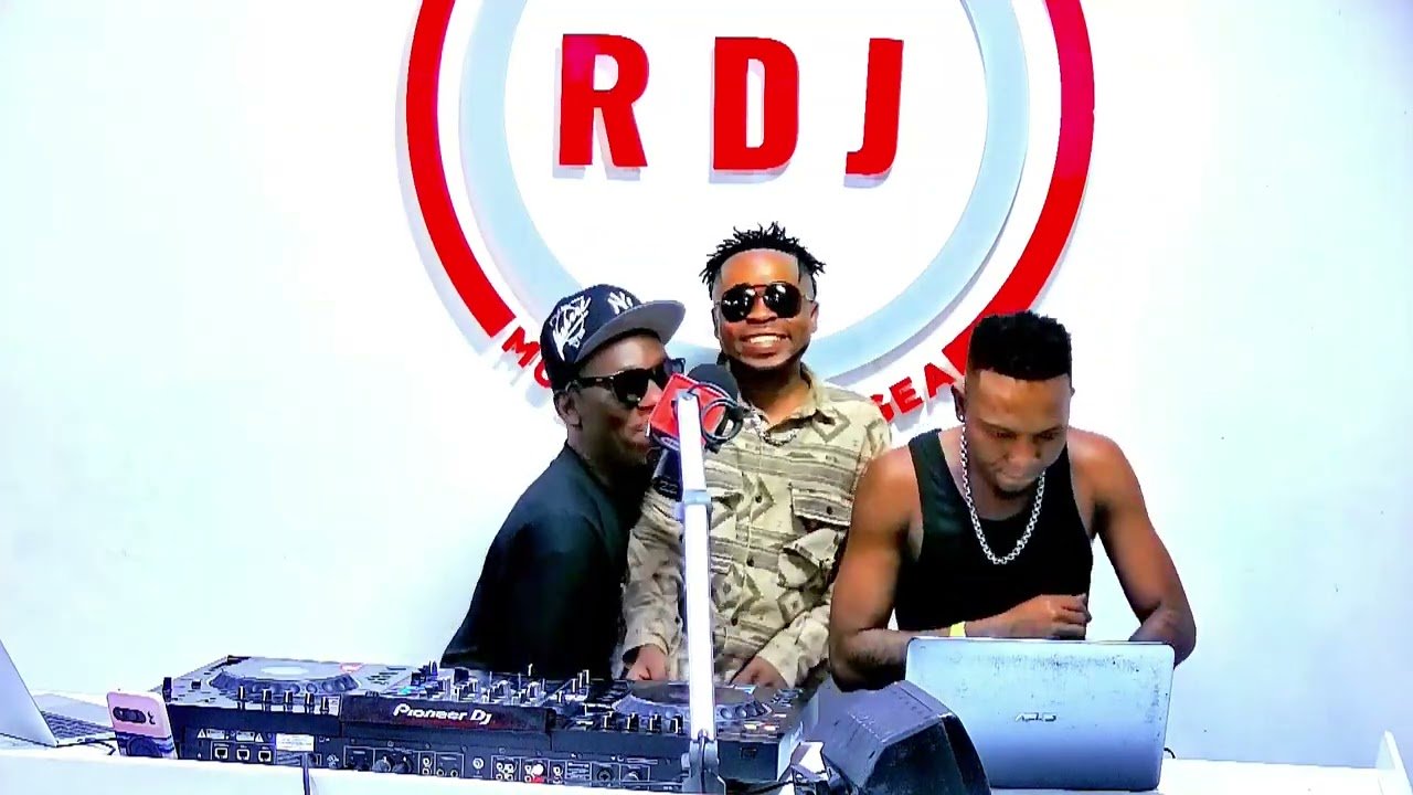 AUDIO | Dogo Mwala – Show Live Efm | Mp3 Download